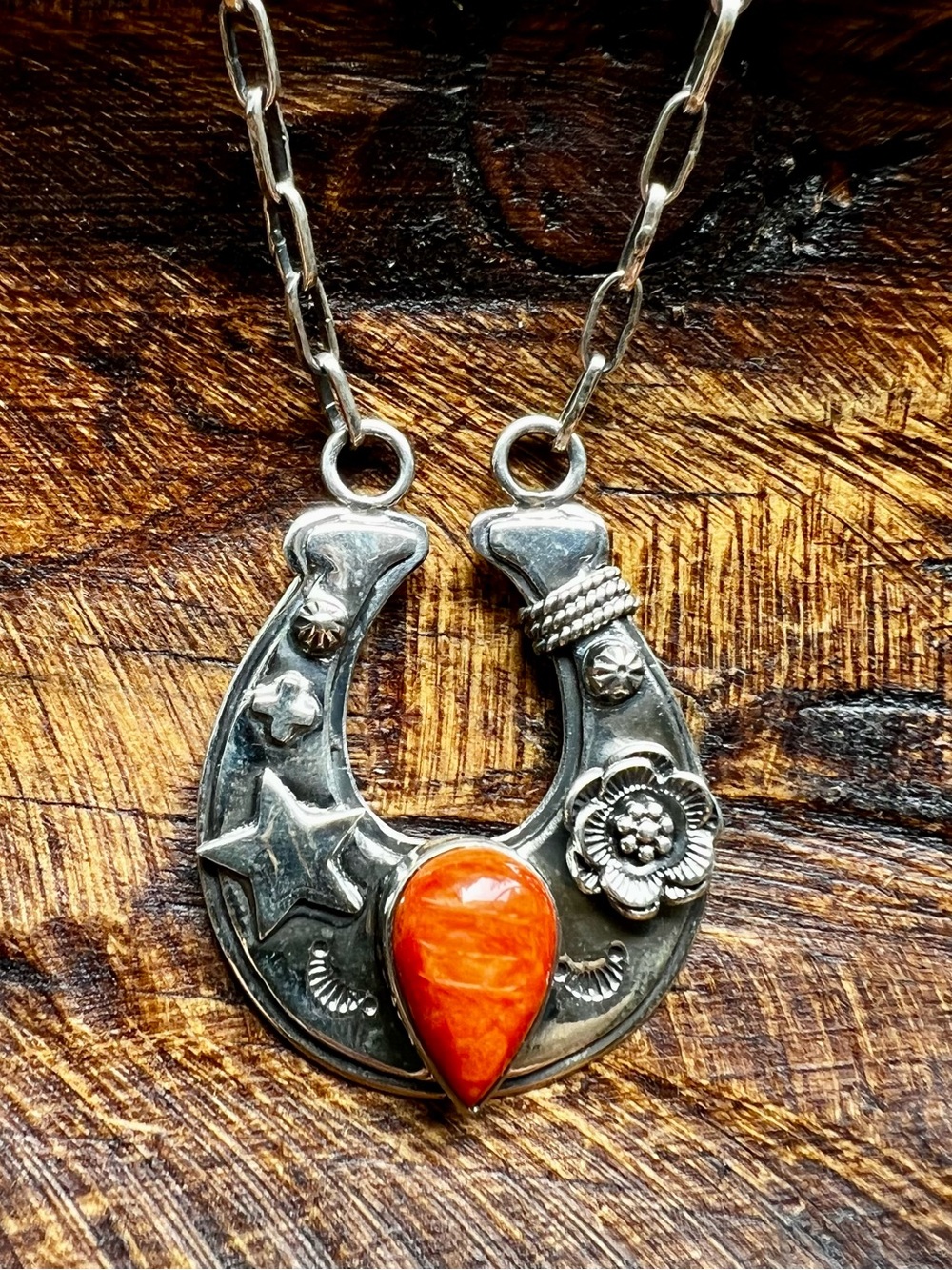 Spiny Oyster Horseshoe Pendant Necklace Sterling Silver Southwestern